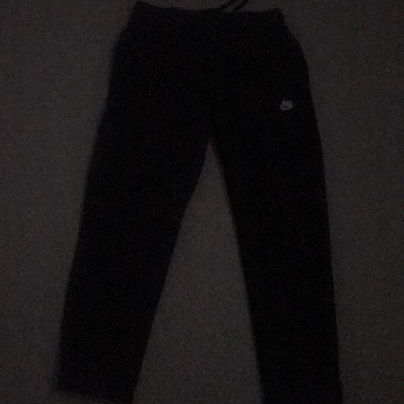 Nike Other - Nike club fleece joggers